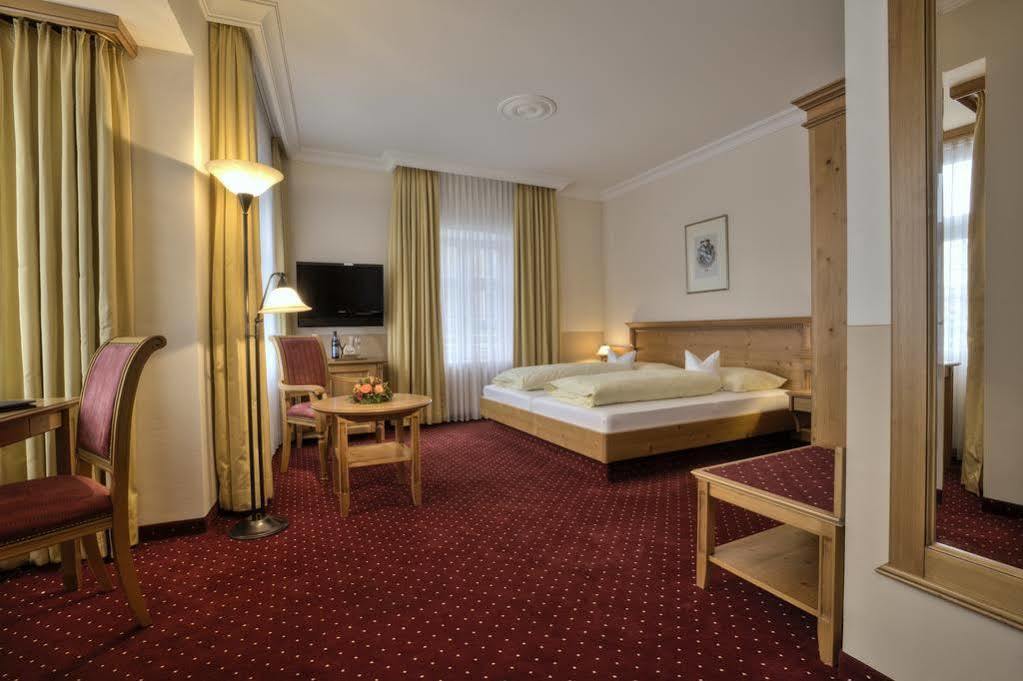 & Gaststaette Zum Erdinger Weissbraeu 3* München