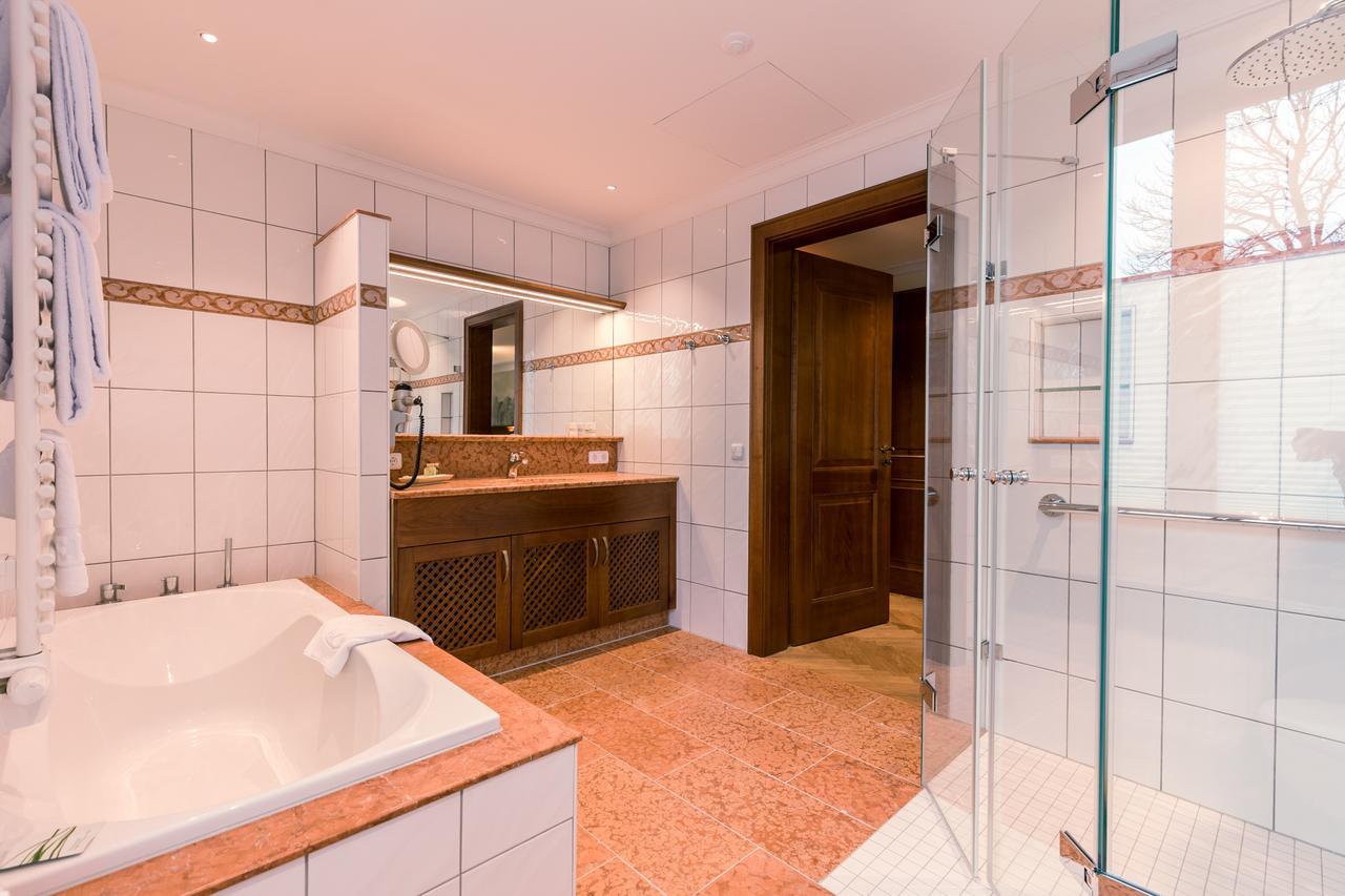 & Gaststaette Zum Erdinger Weissbraeu 3* München